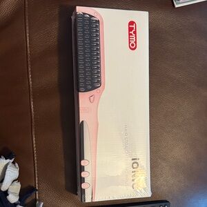 Tymo ionic hair straightening brush